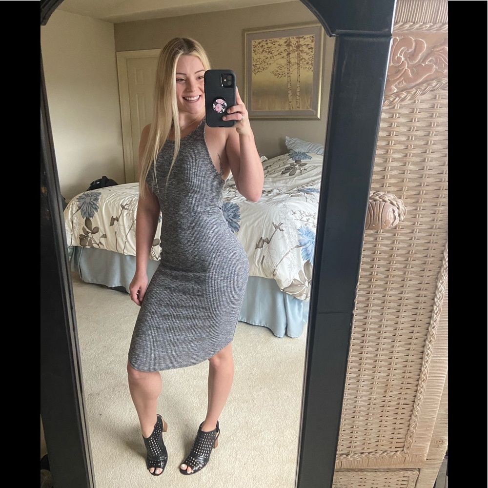Bodycon midi dress